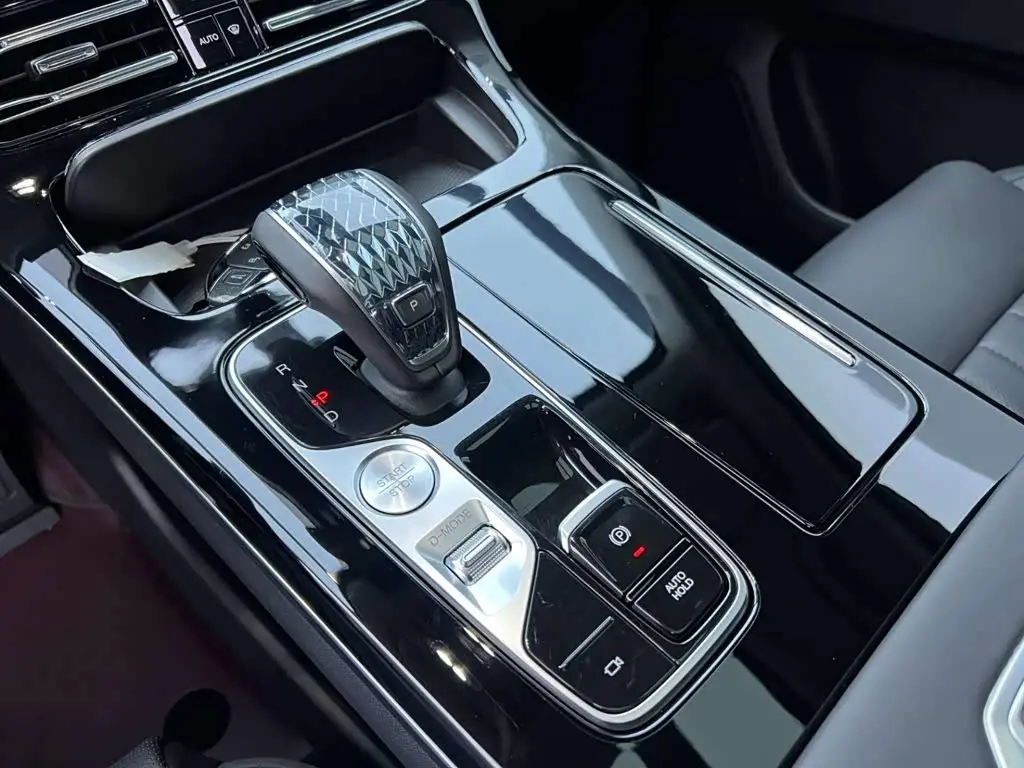 GAC Trumpchi Trumpchi M8 2026 — Şəkil 9/20