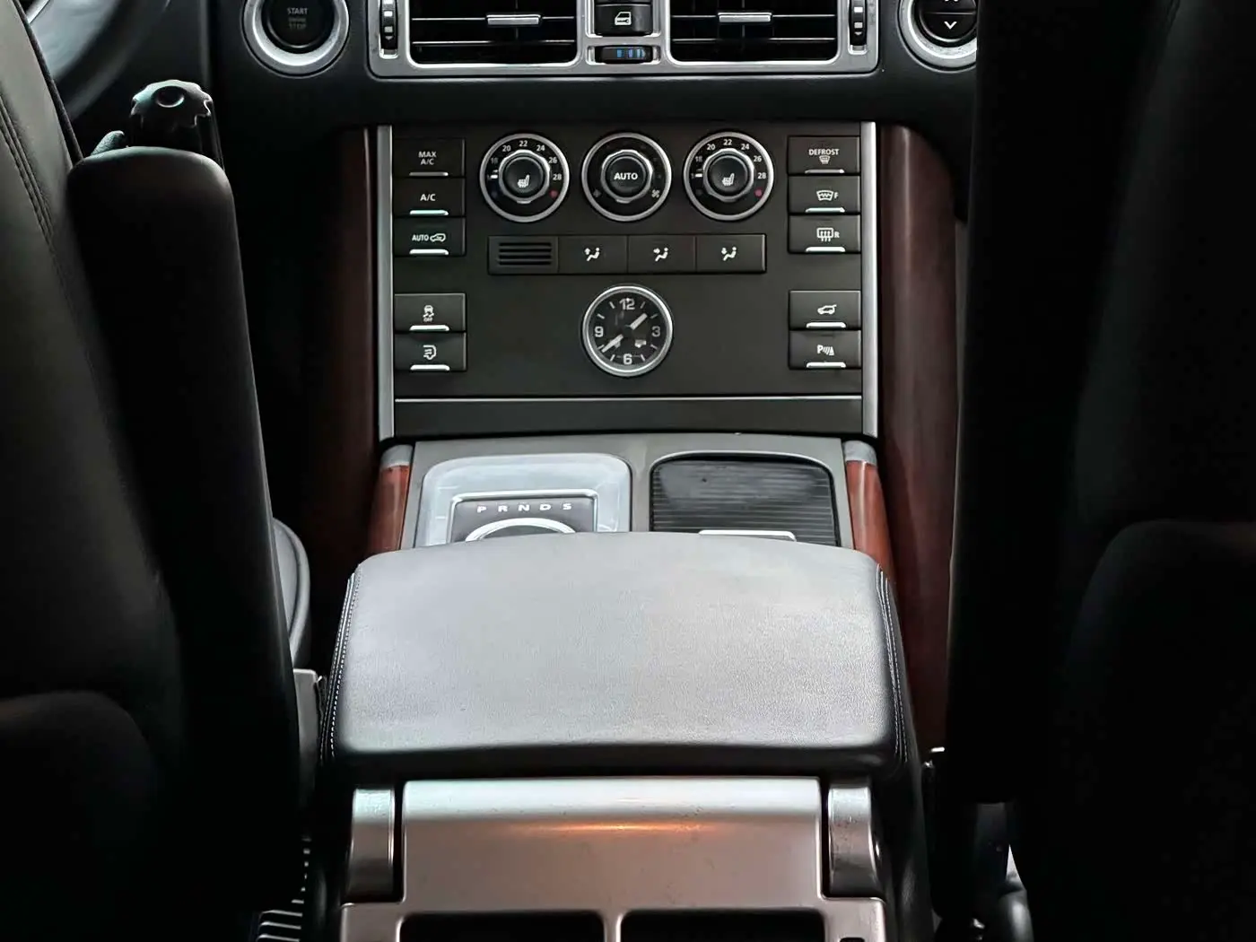 Land Rover Range Rover 2012 — Фото 11/19