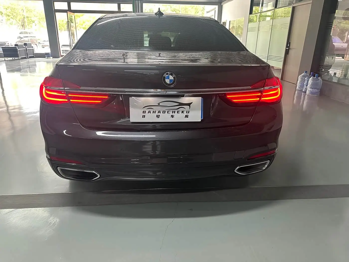 BMW 7 Series 2016 — Şəkil 6/18