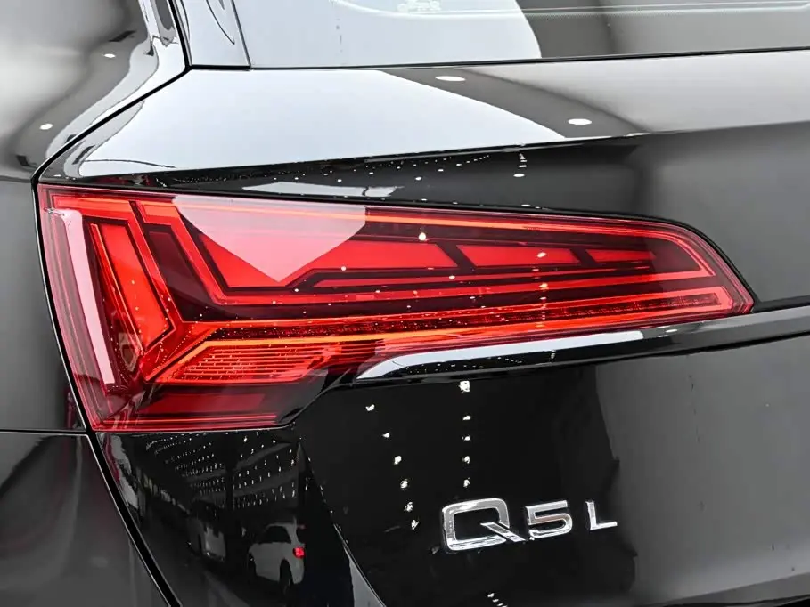 Audi Q5L 2026 — Şəkil 9/20