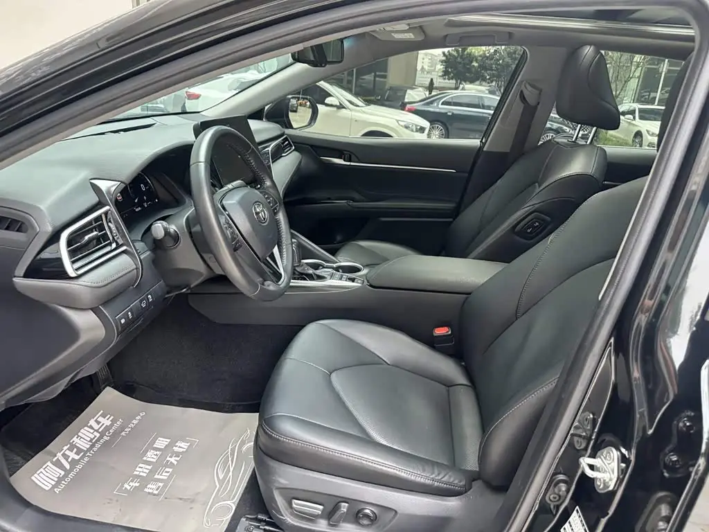 Toyota Camry 2022 — Şəkil 11/14