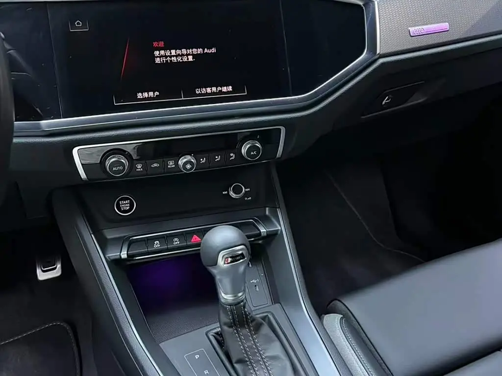 Audi Q3 2024 — Фото 18/19