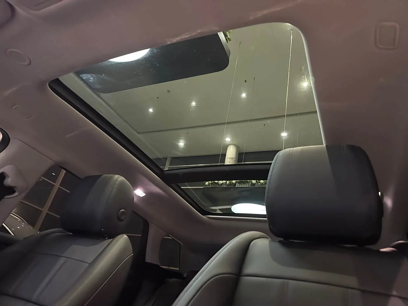 Land Rover Range Rover Evoque 2022 — Фото 19/20