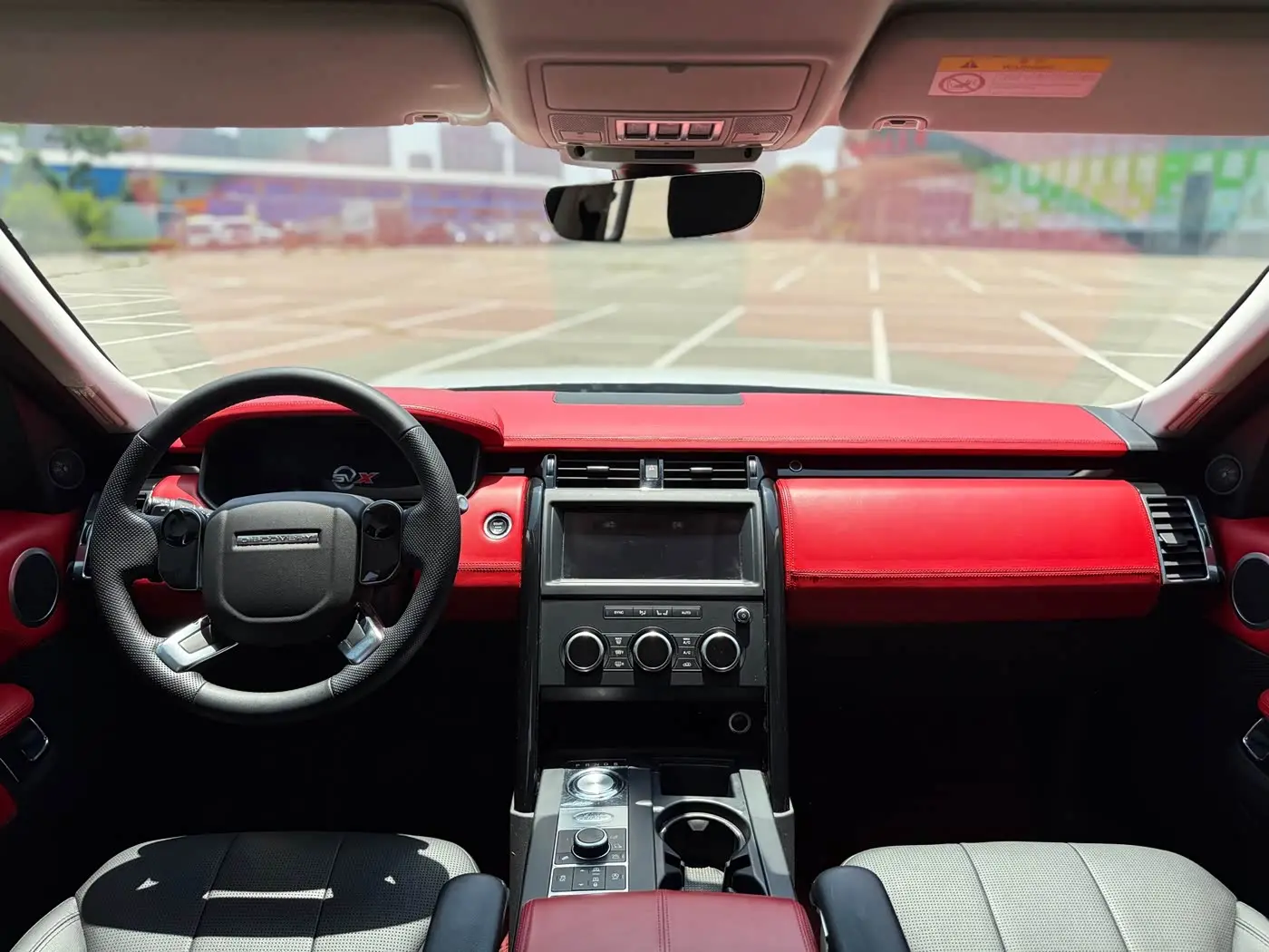Land Rover Discovery 2019 — Şəkil 6/12