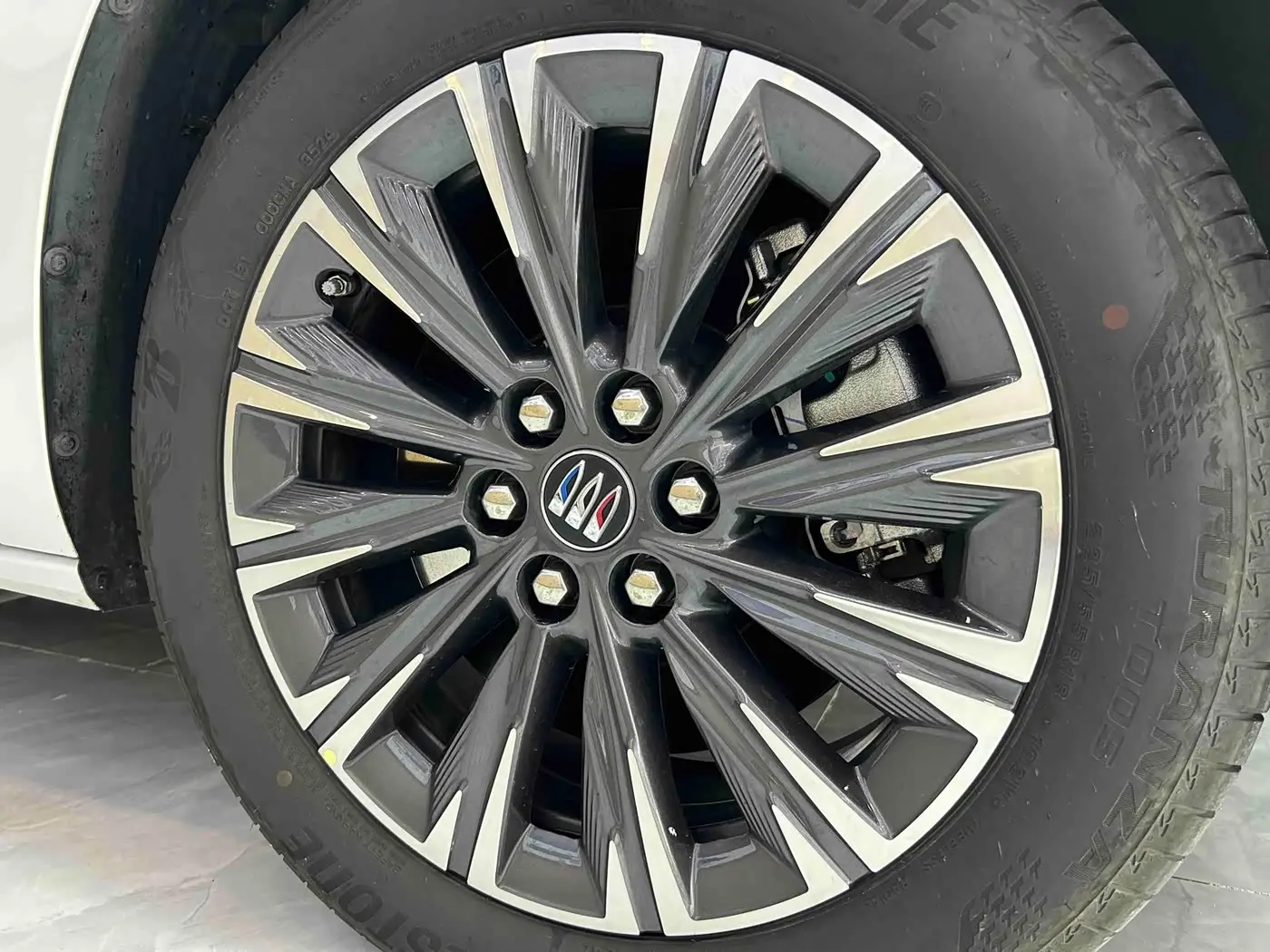 Buick GL8 2025 — Şəkil 4/20