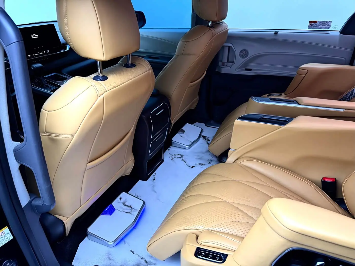Toyota Sienna 2024 — Photo 19/20