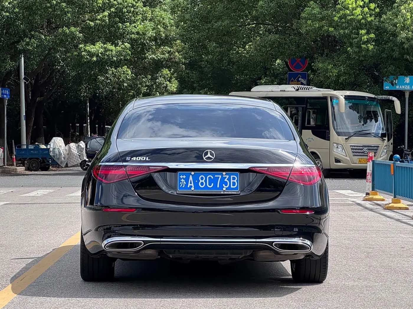 Mercedes-Benz S-Class 2024 — Photo 5/16