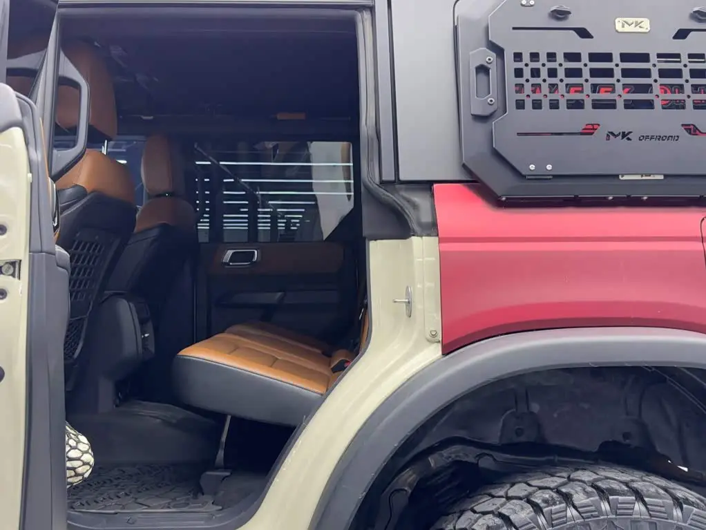 Ford Bronco 2024 — Şəkil 9/19