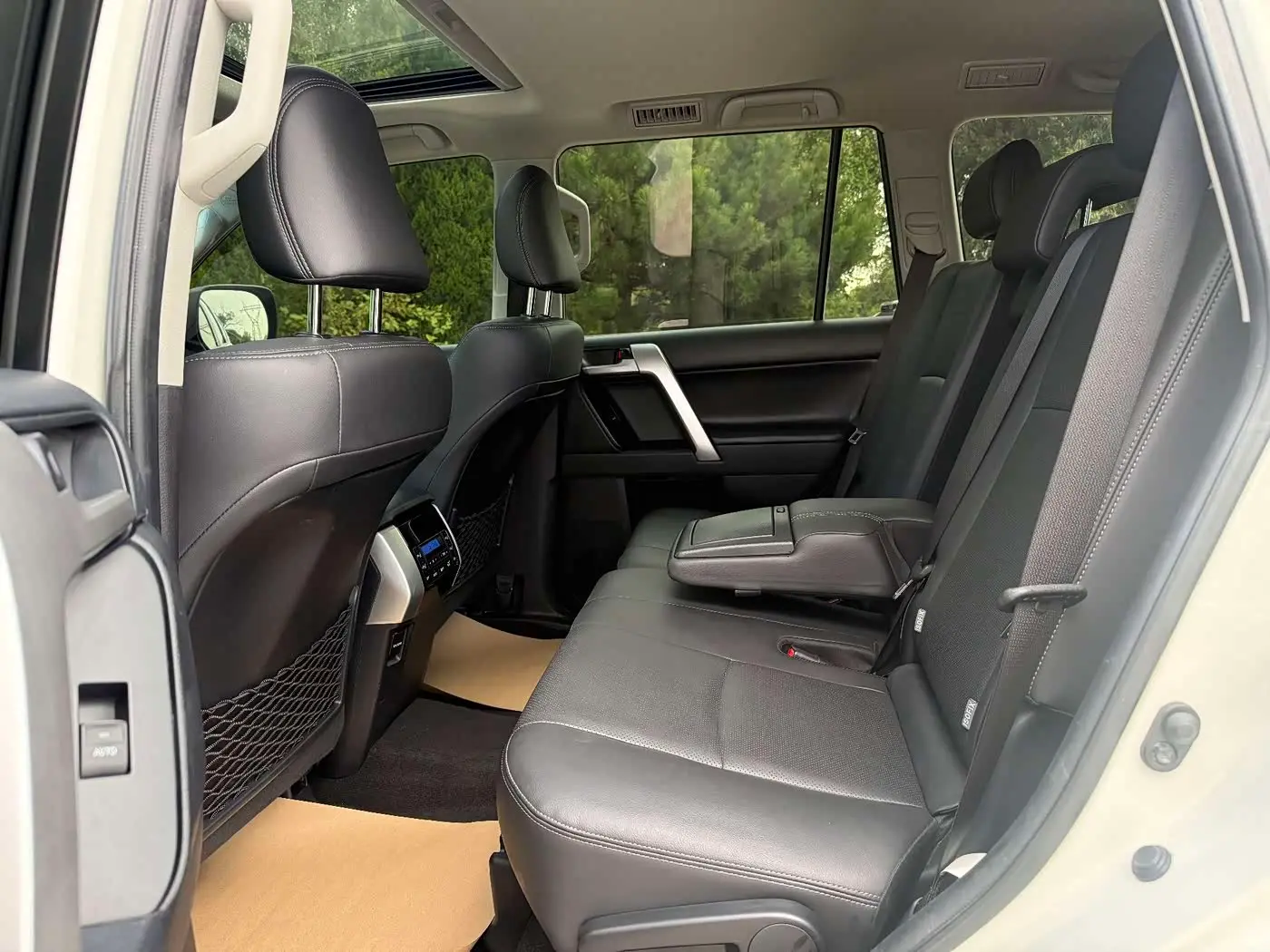 Toyota Prado 2019 — Şəkil 13/20