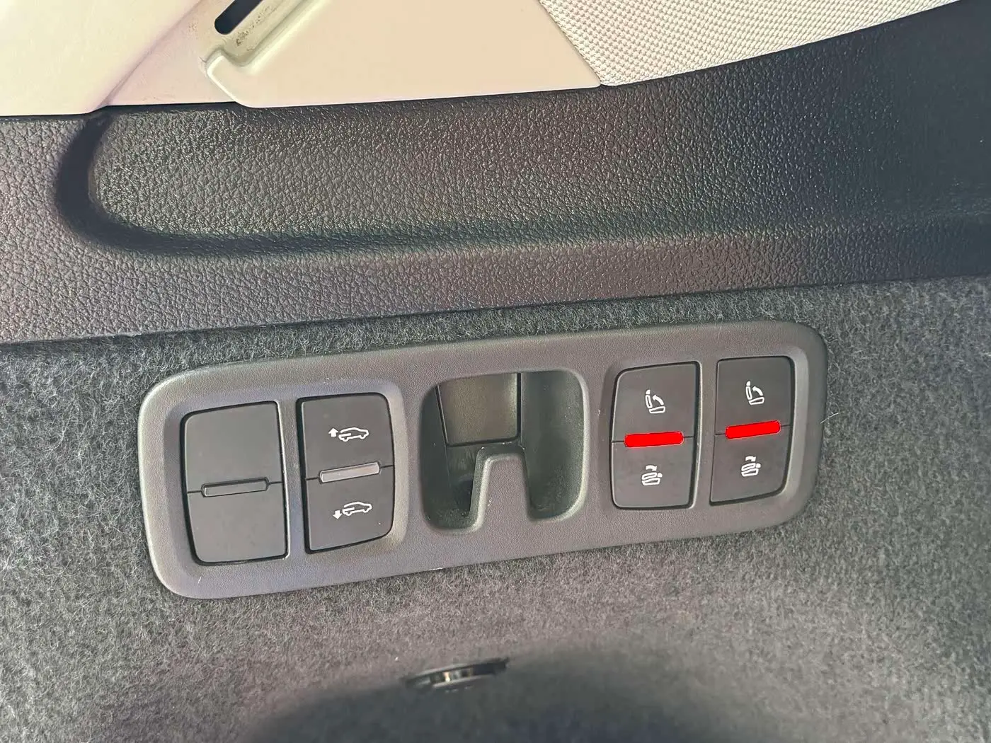 Audi Q7 2021 — Photo 17/20