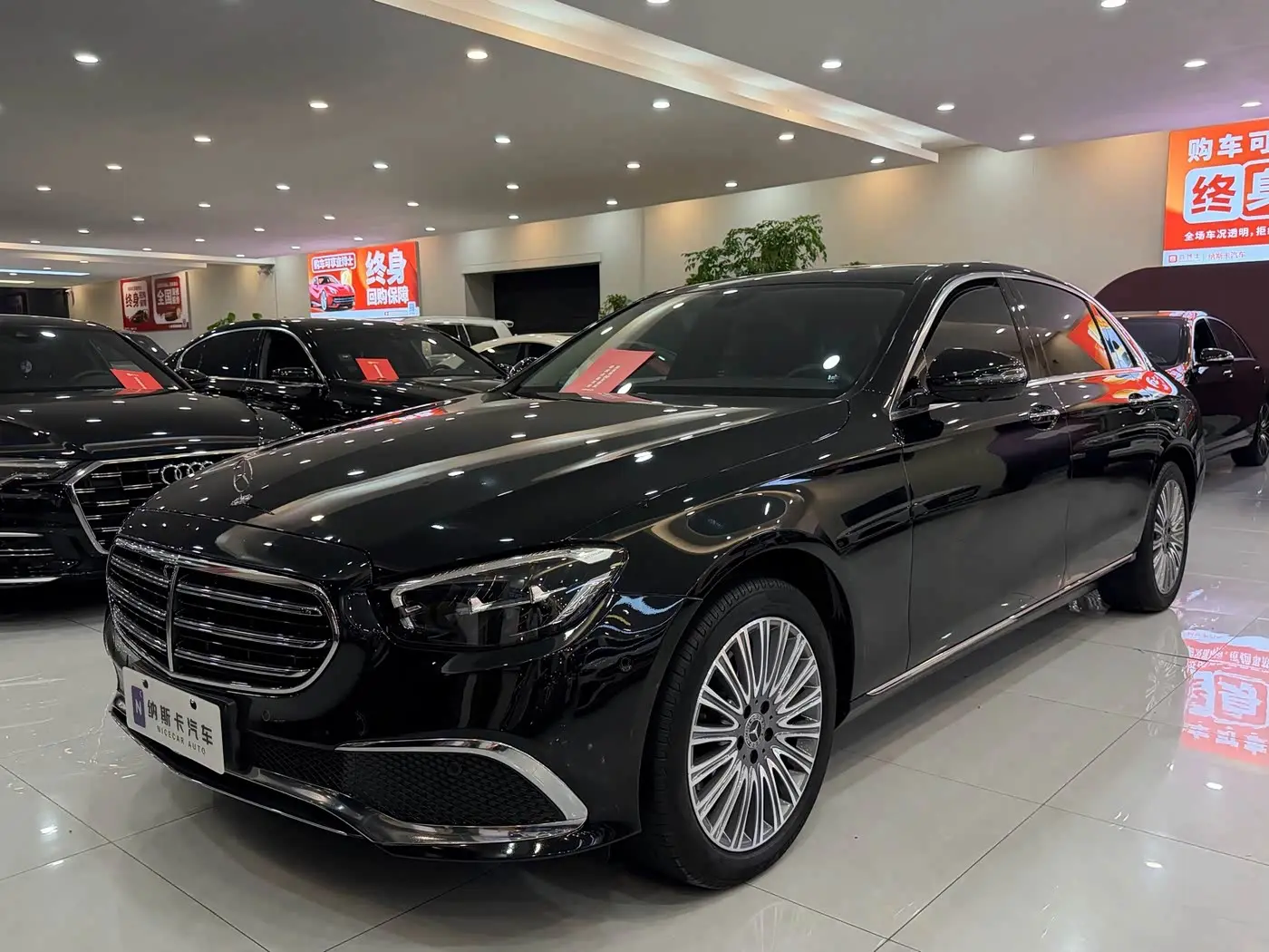 Mercedes-Benz E-Class 2022 — Фото 1/19