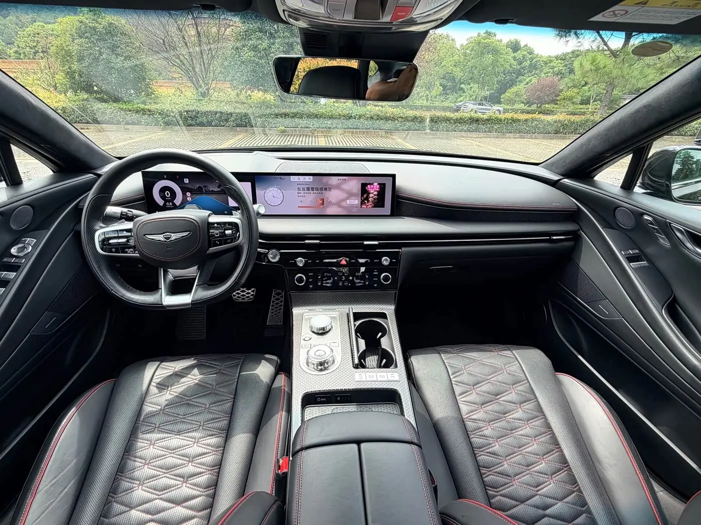 Genesis G80 2024 — Photo 11/20