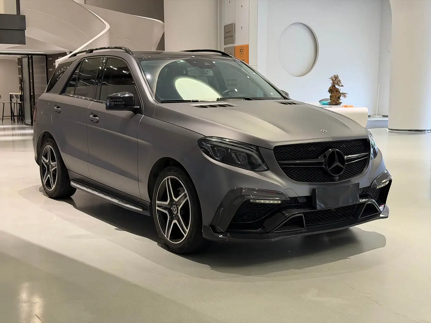 Mercedes-Benz GLE 2016 — Фото 3/15