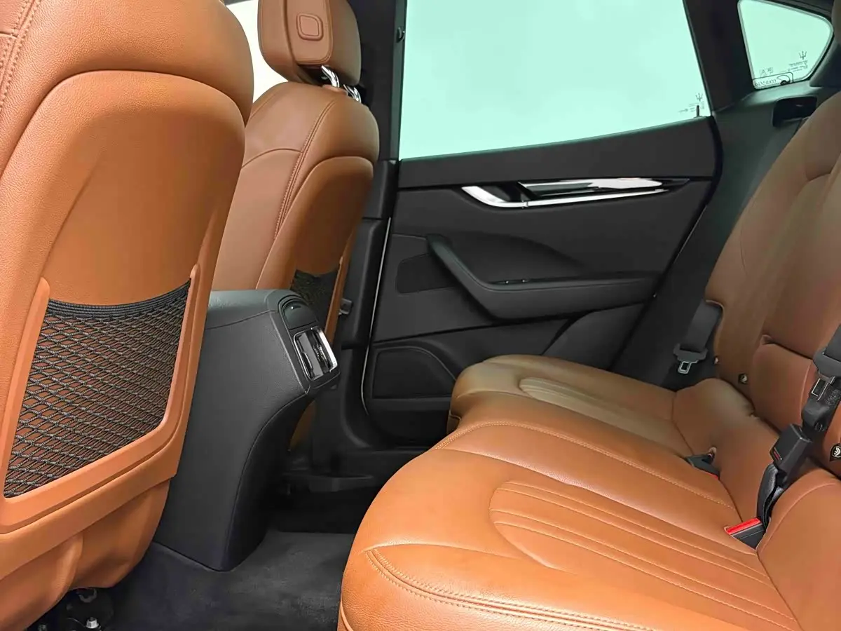 Maserati Levante 2019 — Photo 13/20
