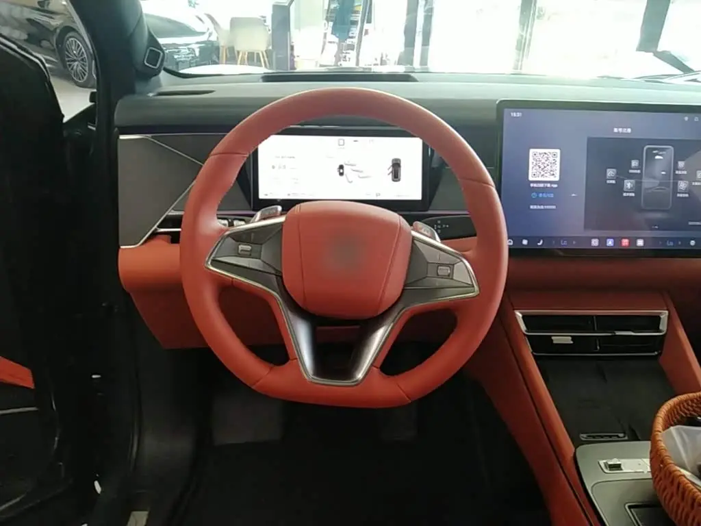 BYD Tang L 2025 — Photo 11/20