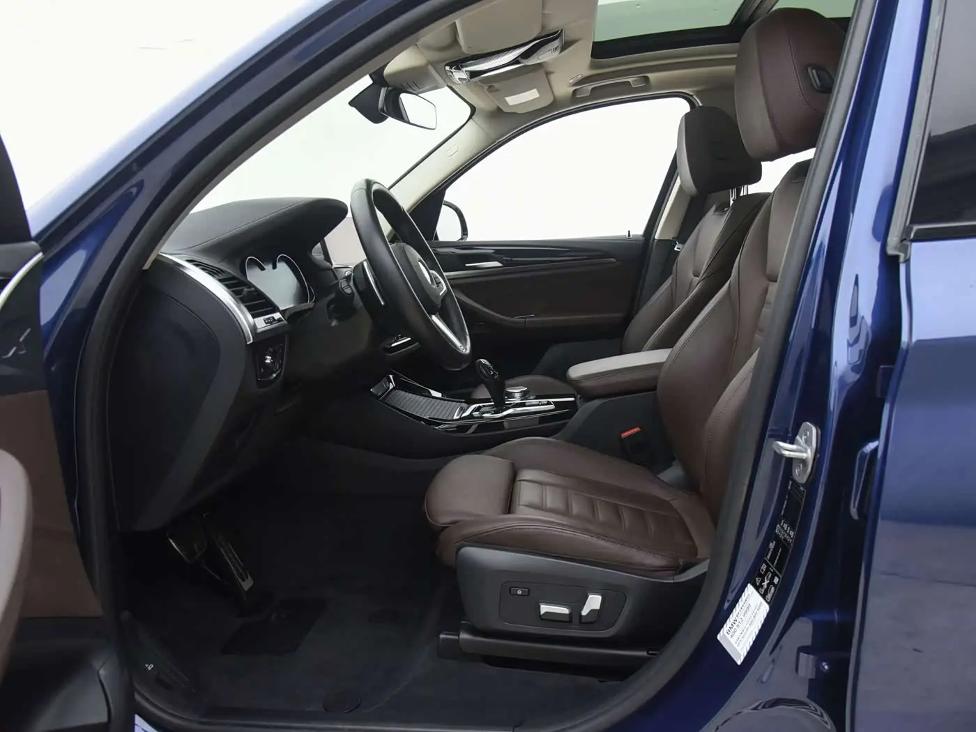 BMW X3 2020 — Фото 12/16