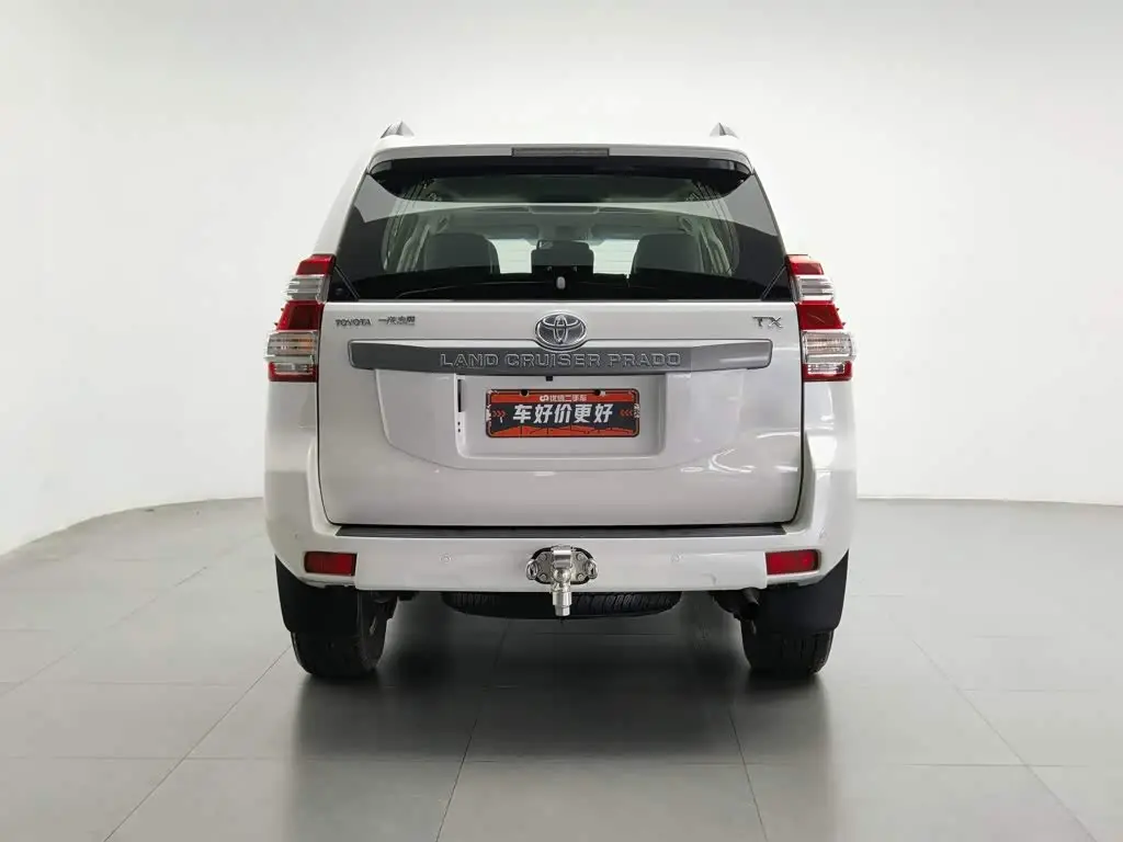 Toyota Prado 2017 — ფოტო 4/20