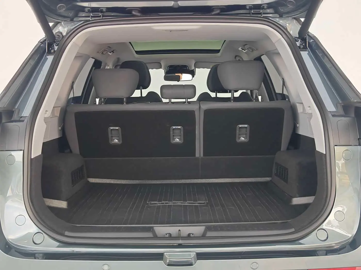 Chery Tiggo 8 PLUS 2025 — Фото 18/20