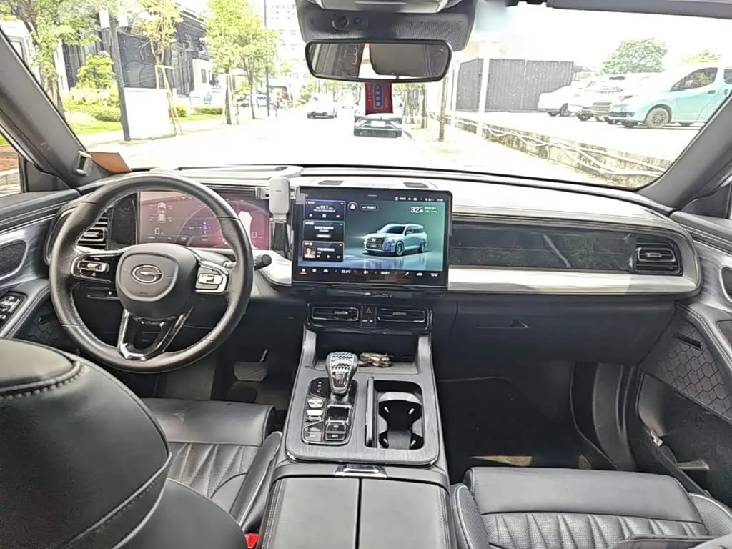 GAC Trumpchi Trumpchi GS8 2023 — Фото 10/20