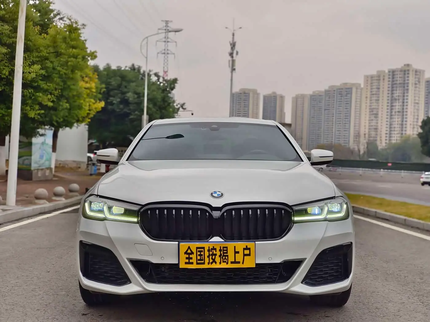 BMW 5 Series 2024 — Photo 2/20