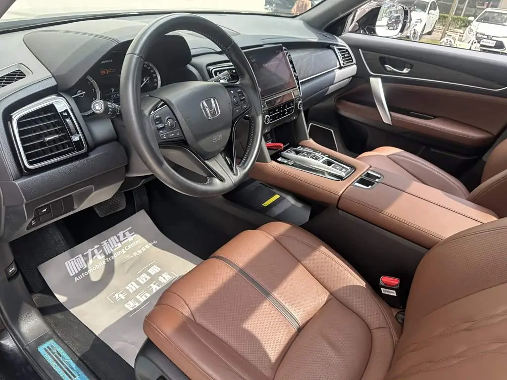 Honda UR-V 2021 — Фото 9/14