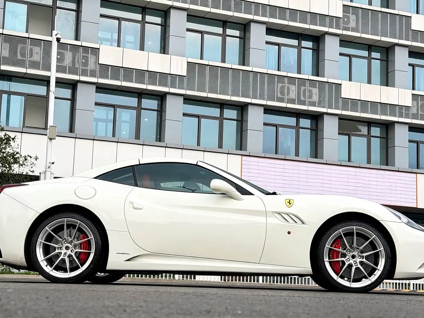 Ferrari California T 2011 — ფოტო 6/9