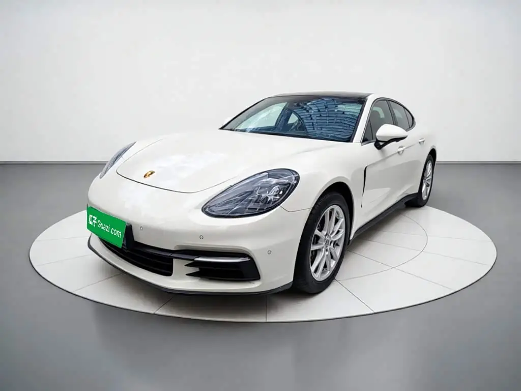 Porsche Panamera, 2018