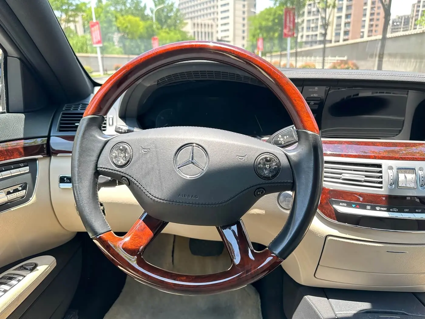 Mercedes-Benz S-Class 2007 — ფოტო 11/17