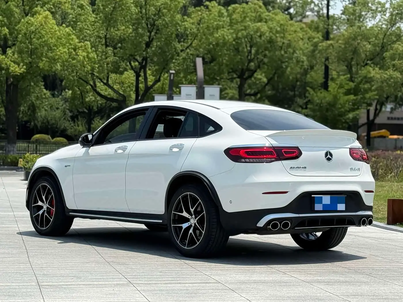 Mercedes-Benz GLC Coupe AMG 2021 — Photo 4/20