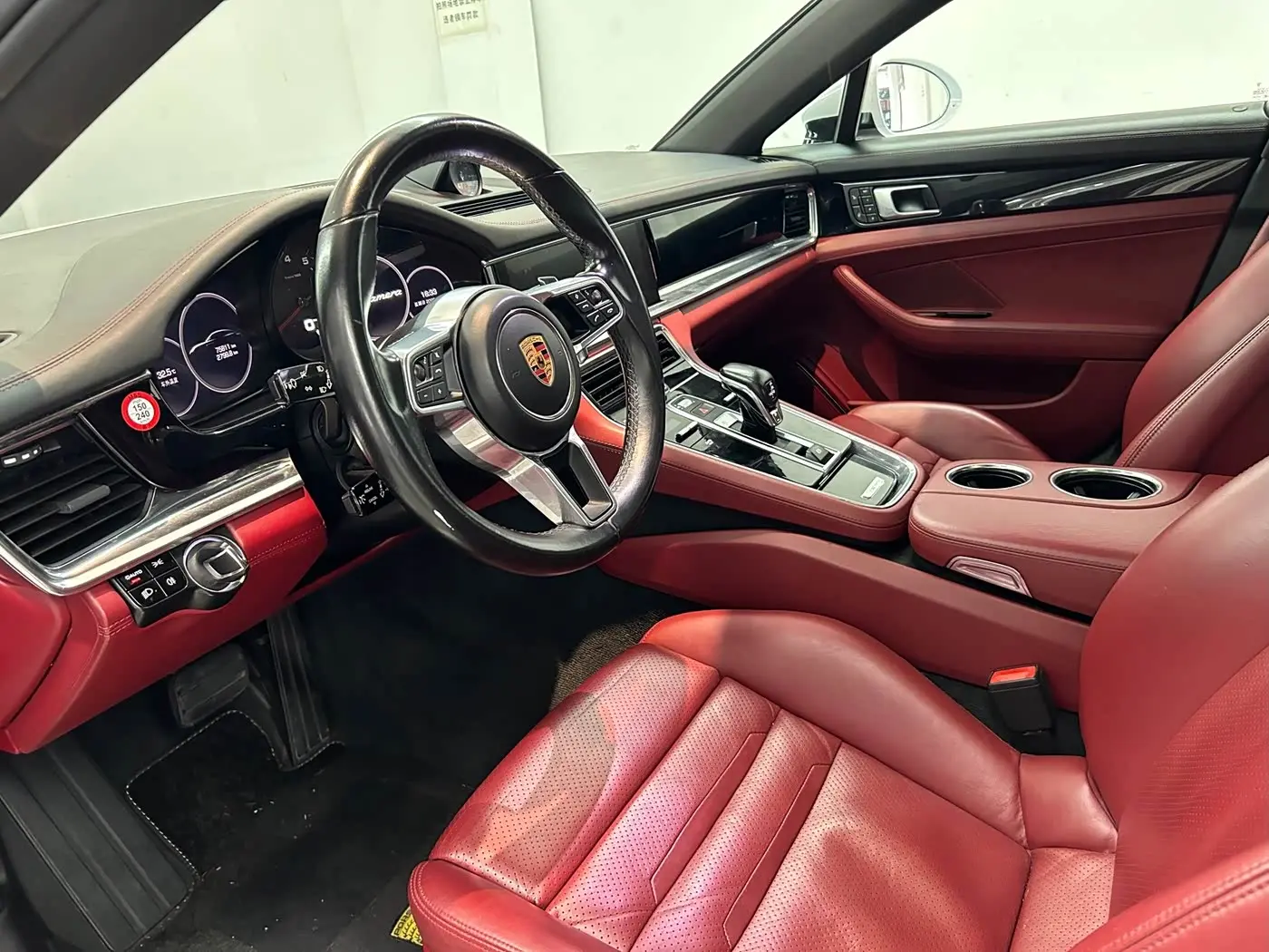 Porsche Panamera 2018 — Şəkil 4/10