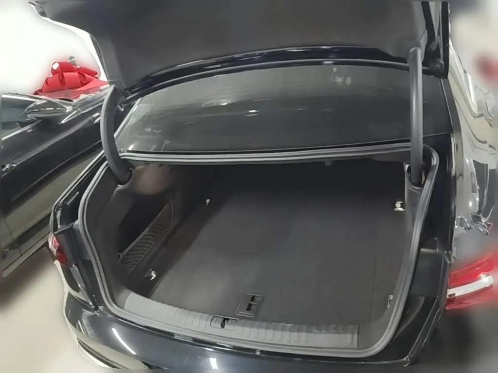 Audi A6L 2024 — Şəkil 15/19
