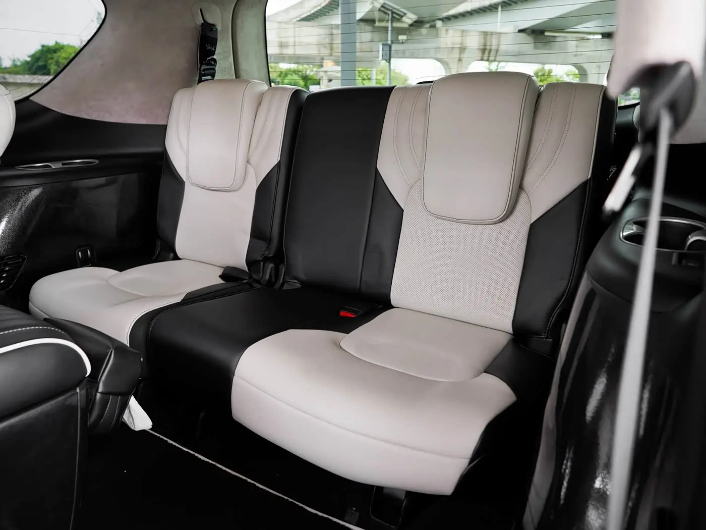 Infiniti QX80 2016 — Şəkil 13/20