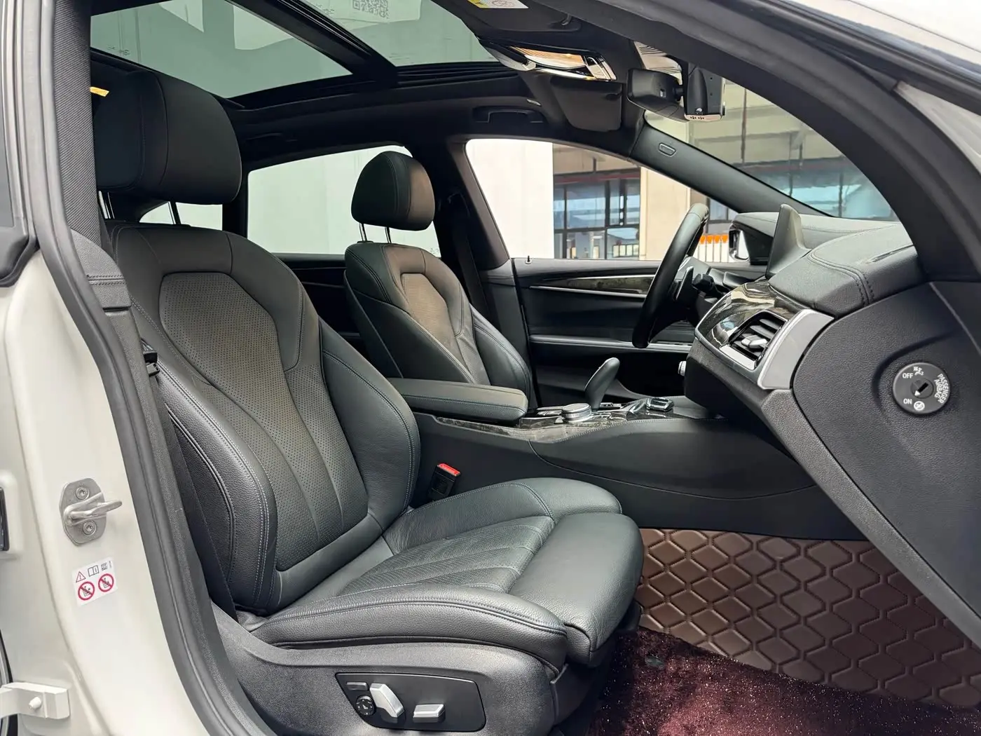 BMW 6 Series GT 2020 — Photo 9/15