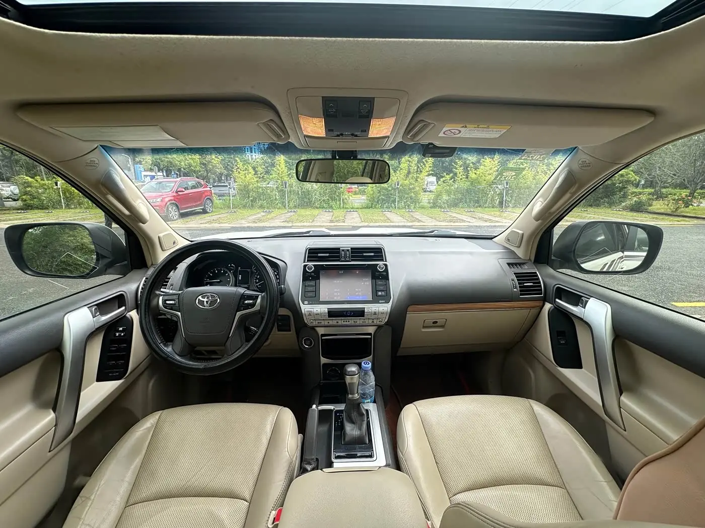 Toyota Prado 2018 — Photo 12/12