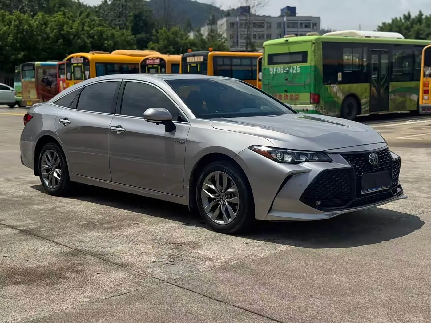 Toyota Avalon 2022 — Şəkil 3/9