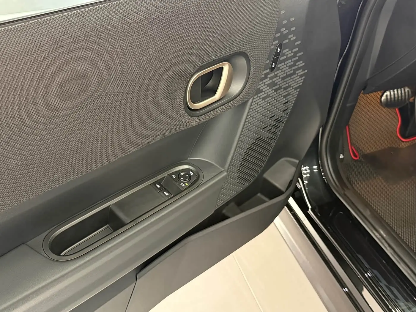 MINI JCW 2026 — Şəkil 10/18