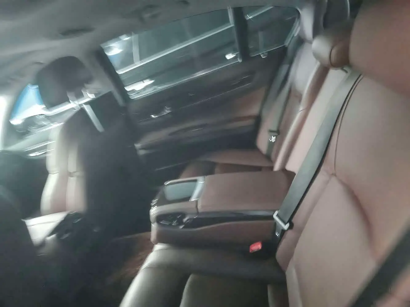 BMW 7 Series 2014 — Photo 10/14