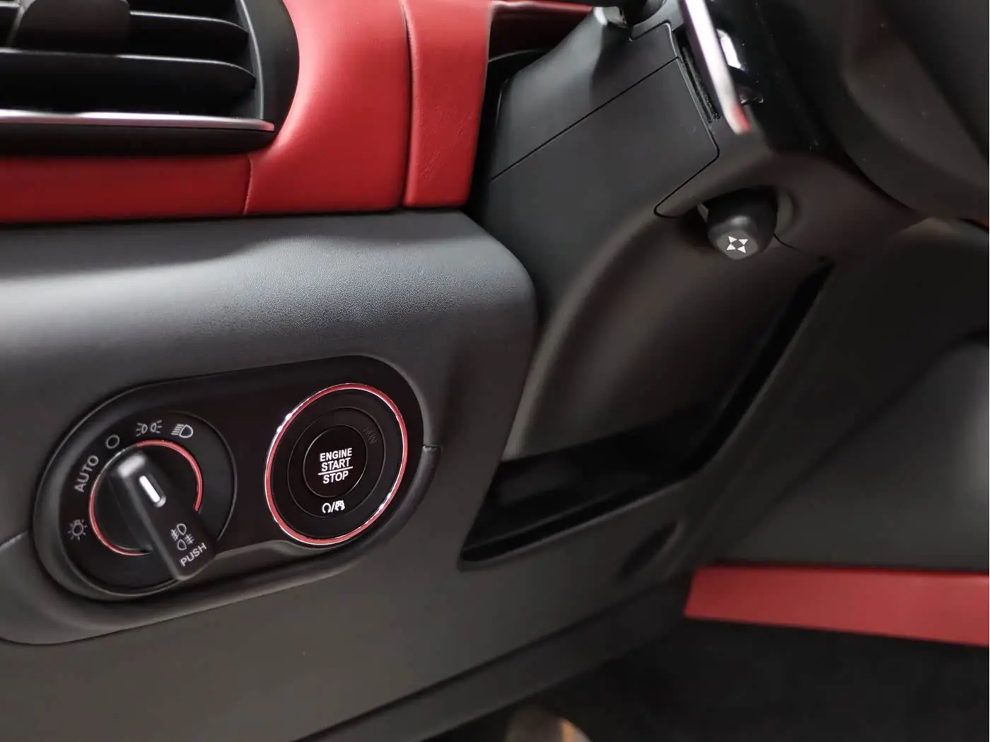 Maserati Levante 2019 — Photo 12/20