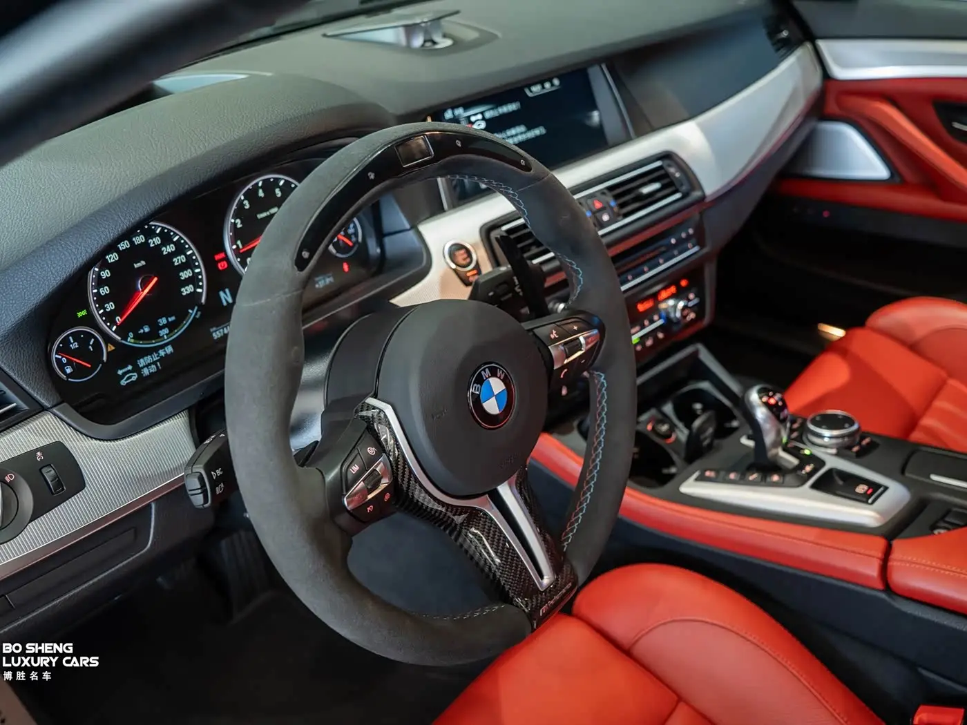 BMW M5 2017 — Фото 13/20