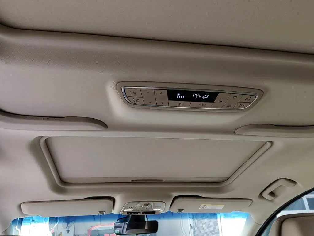Buick GL8 2022 — Photo 9/20
