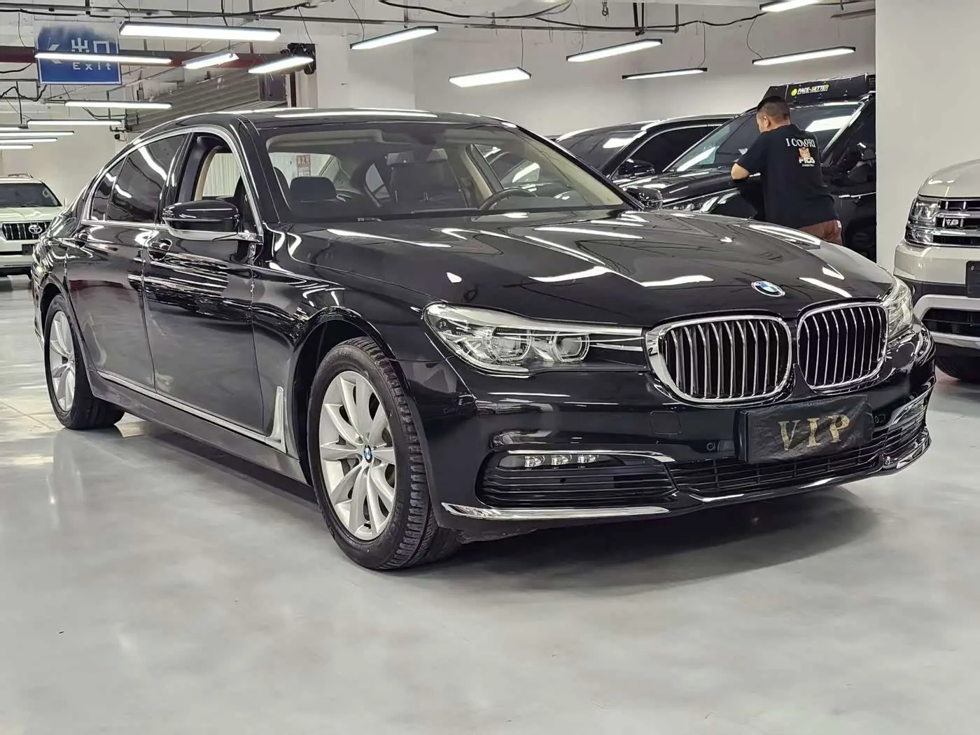 BMW 7 Series 2017 — Şəkil 3/19