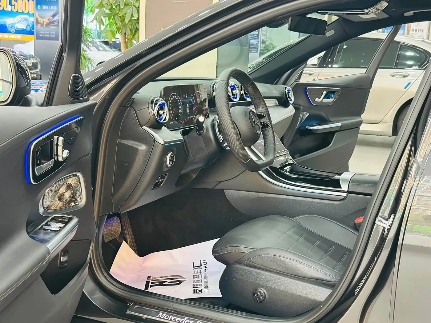 Mercedes-Benz C-Class 2023 — Фото 4/17