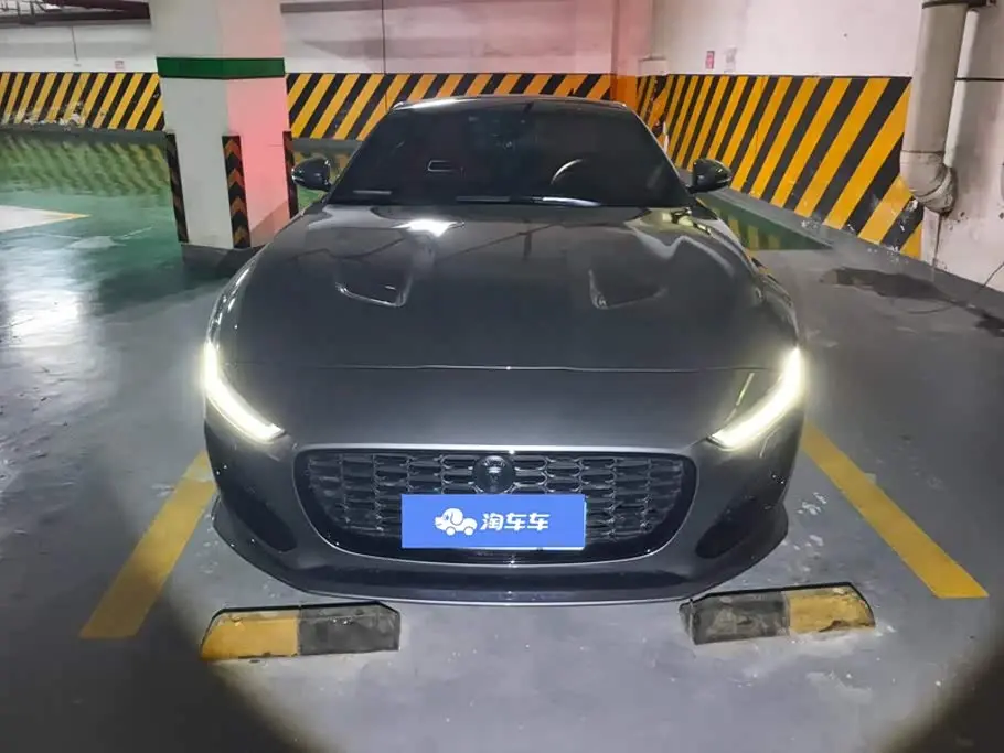 Jaguar F-TYPE 2024 — Photo 2/16