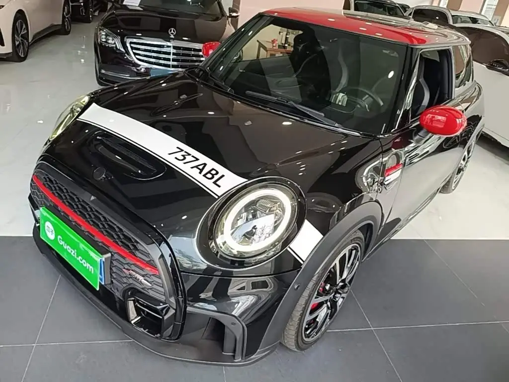 MINI JCW, 2023