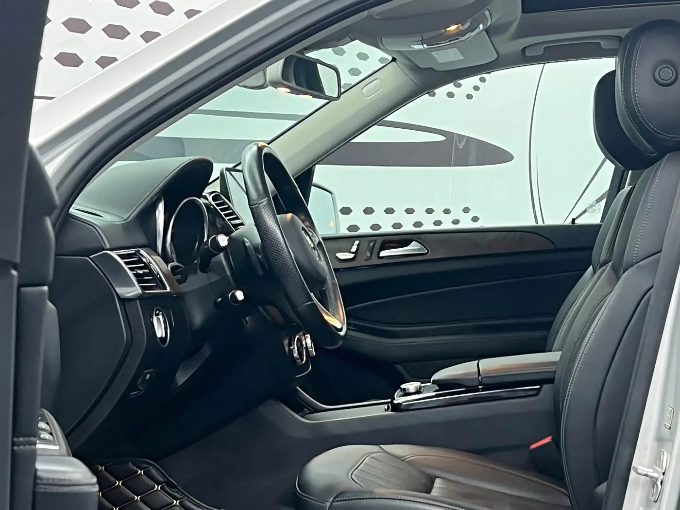 Mercedes-Benz GLE 2018 — Şəkil 7/13