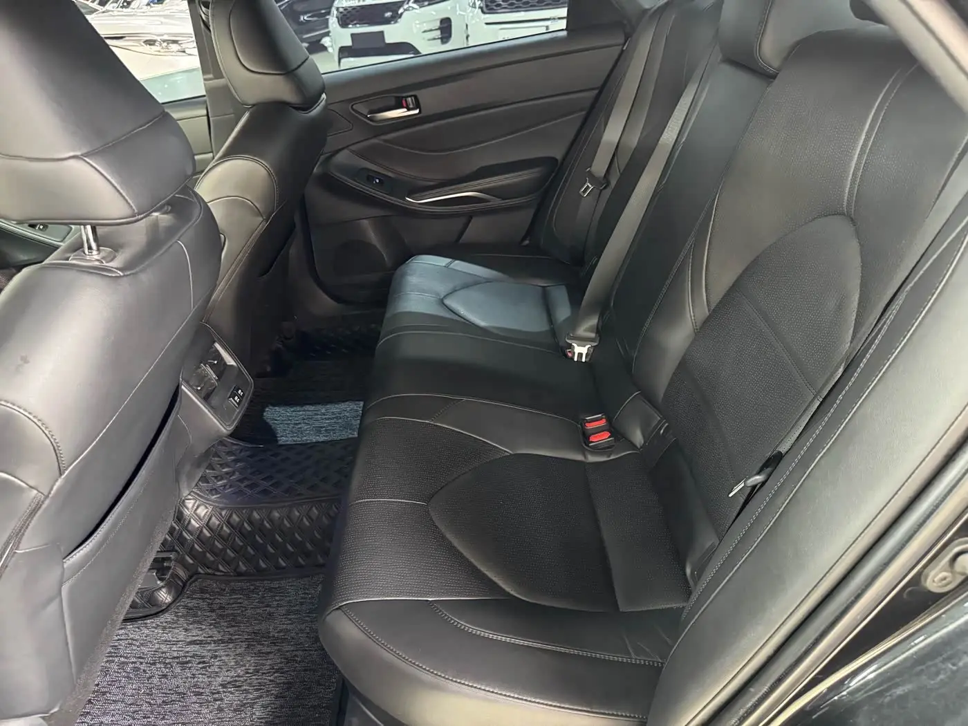 Toyota Avalon 2021 — Photo 20/20