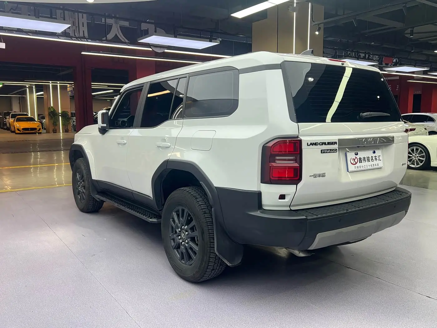 Toyota Prado 2026 — Şəkil 16/18