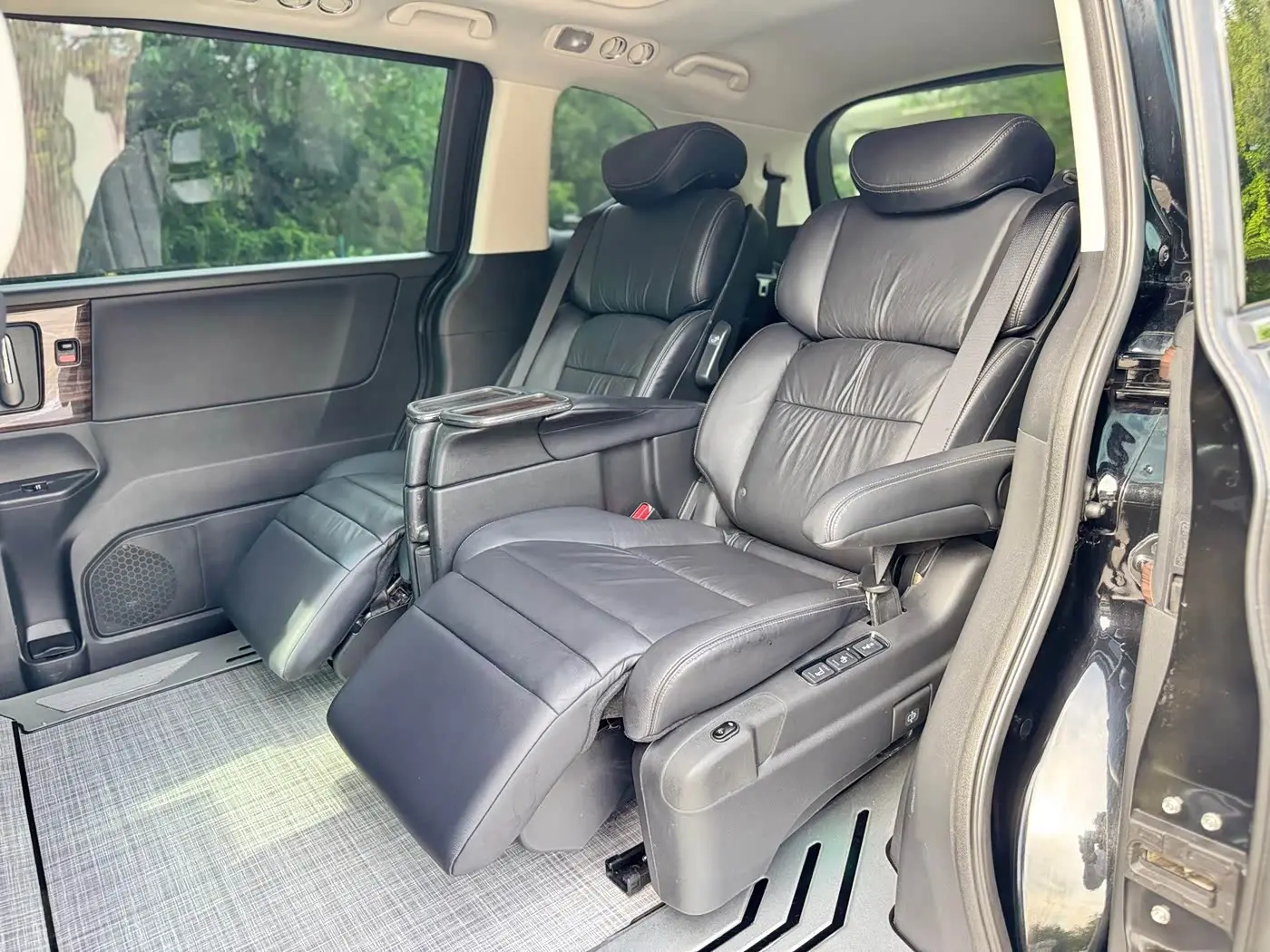 Honda Elysion 2019 — Photo 17/20