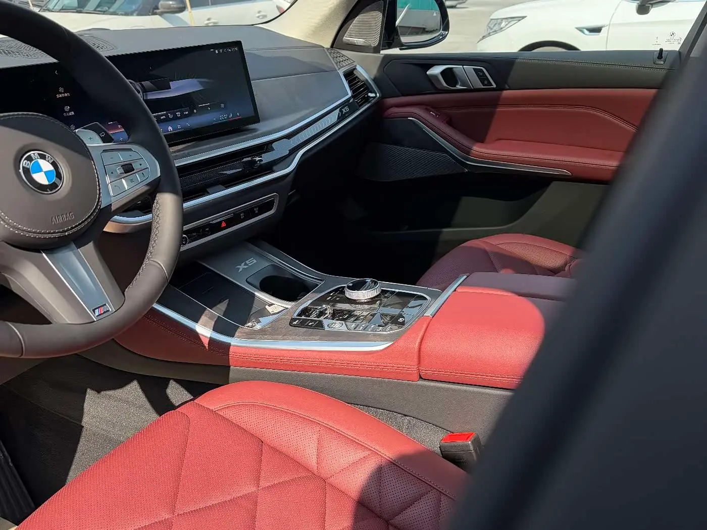 BMW X5 2025 — Photo 10/18