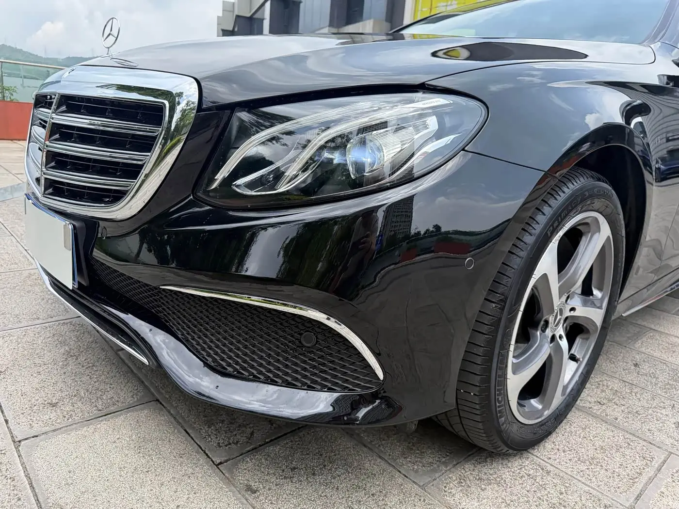 Mercedes-Benz E-Class 2018 — Photo 13/20